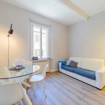 Armadillo House - Elegante Casa A Parma